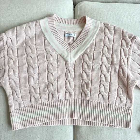 Aritzia TNA Varsity Cable-Knit Cropped Sweater – XS - Picture 3 of 9